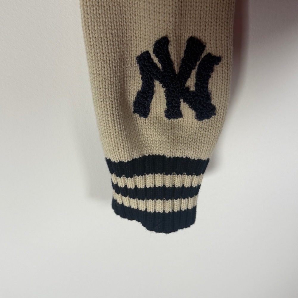 NWOT New York Yankees Navy and Cream Varsity Jacket - Picture 4 of 10